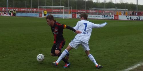 U19: Schalke lässt Federn gegen Werksnachwuchs