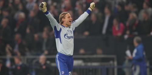 Schalke: Hildebrand bleibt bis 2014