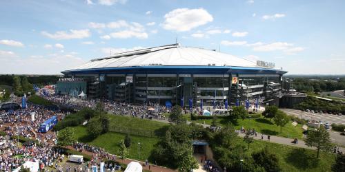 S04: 100.000 Fans feiern beim Schalke-Tag