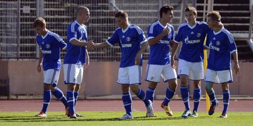 Derbysieg: Schalker A-Jugend schlägt die BVB-Junioren