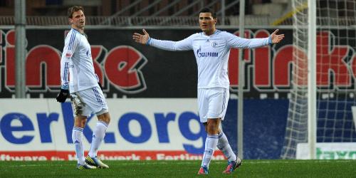 Schalke: Mühevoller 2:1-Testsieg in Paderborn