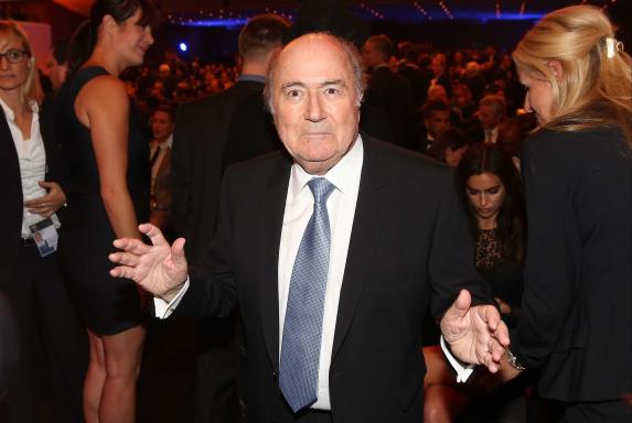 WM-Phantom Blatter: FIFA-Boss schickt Kurznachrichten