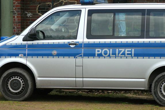 Schalke: Polizei durchsucht Vereinsheim der “Hugos”