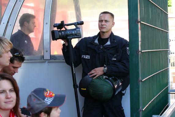 RL Nordost: 253 Festnahmen bei Union II - Magdeburg
