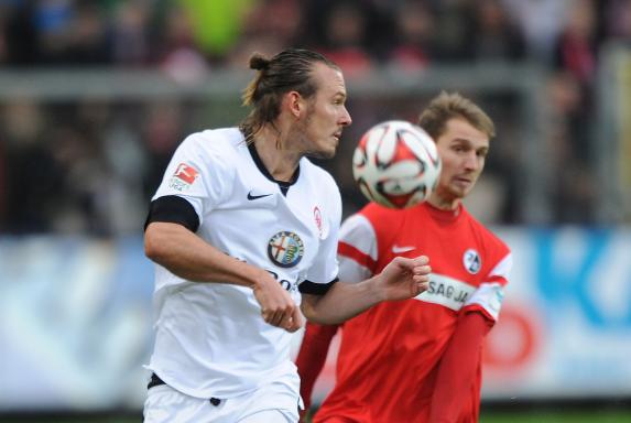 1. Liga: Freiburg feiert Petersen