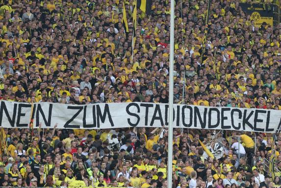Fans, Borussia Dortmund, Stadiondeckel, Fans, Borussia Dortmund, Stadiondeckel