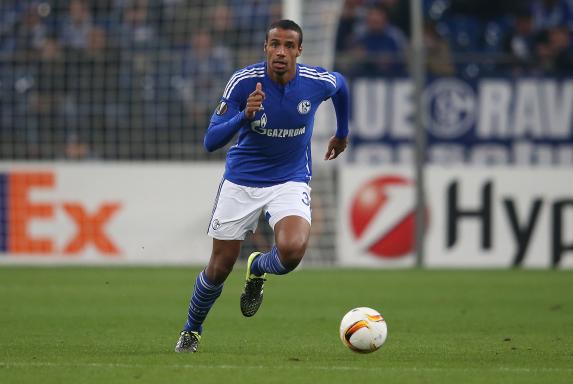 Joel Matip, FC Schalke 04.
