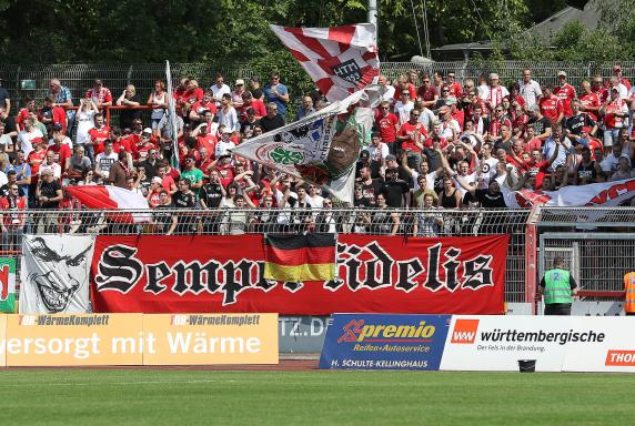 RWO-Fans, RWO - Aachen, Emscherkurve, RWO-Fans, RWO - Aachen, Emscherkurve