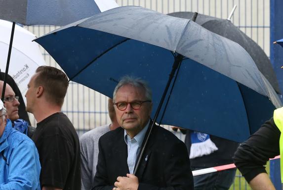 MSV Duisburg, Regen, Bernard Dietz, Ennatz