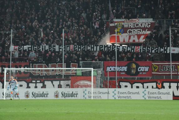 RWE: Fans zeigen Banner gegen die GVE