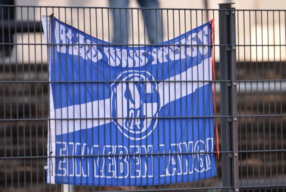Ärger nach dem Spiel: RWE-Fan schlägt 17-jährige Schalkerin