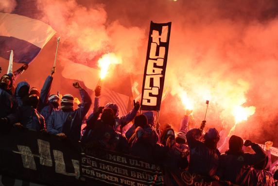 Schalke: Das sagt Manager Heidel zum Pyro-Ärger in Salzburg 