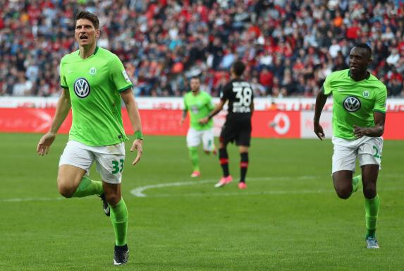Blitz-Hattrick von Gomez: Irre Schlussphase in Leverkusen