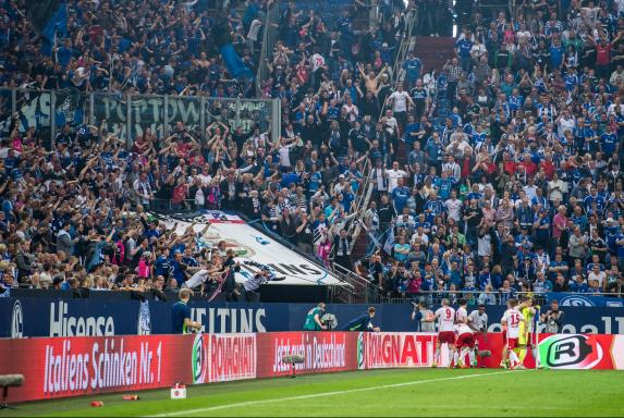 Schalke-Update: Darum kam es im Stadion zu Ausschreitungen