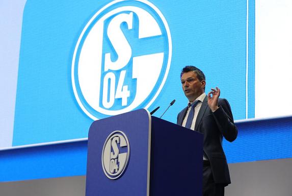 Schalke: Neururer lächelt Heidels Spitzen weg