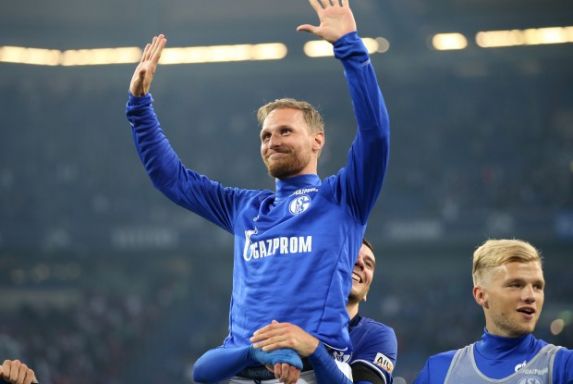 Schalke: Ex-Kapitän Höwedes wird von den Fans gefeiert