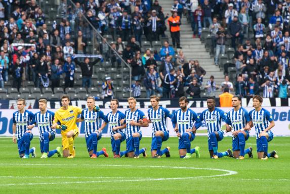 Schalke: Mit dem Spruch kontert Heidel Herthas Plakat-Aktion