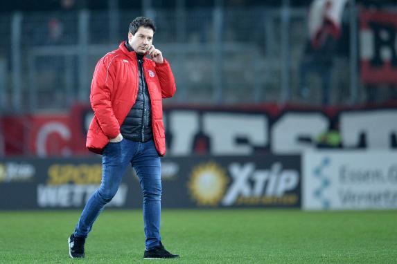 RWE-Trainer Giannikis: "Wir haben uns selbst geschlagen"