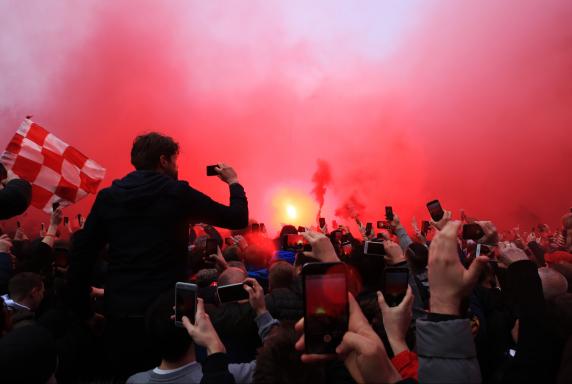 Attacke auf ManCity-Teambus: Liverpool-Fans sorgen für Ärger