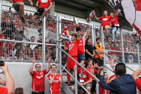 Pokalfinale: RWO-Schmähgesänge provozieren RWE-Fans