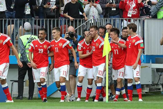WM 2018: 5:0! Russland feiert Einstand nach Maß