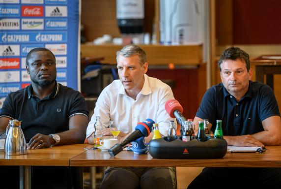 Schalke: Knäbel hält einen neuen Leroy Sané für möglich