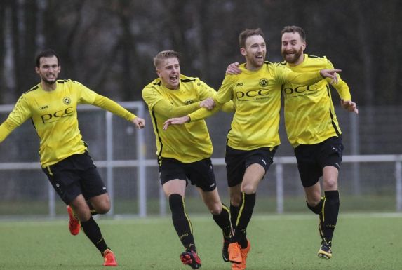 Die Spieler des VfB Homberg wollen auch gegen den Wuppertaler SV zum Jubel-Sprint ansetzen.