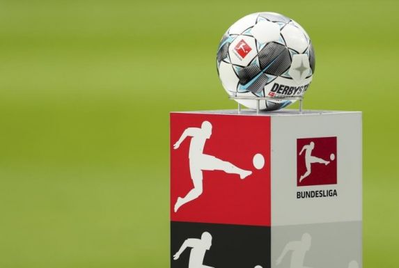 In der Fußball-Bundesliga wird am kommenden Wochenende gespielt. Offen ist noch, unter welchen Umständen die Spiele stattfinden.