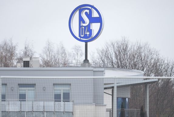 Ein Teil der Geschäftsstelle des FC Schalke 04 ist der große Fanshop.