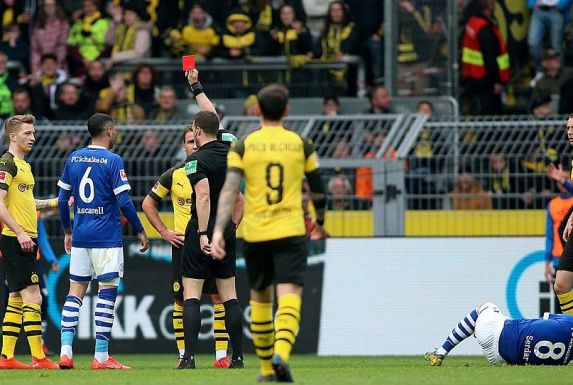 Im letzten Heimspiel des BVB gegen Schalke gab es zwei Rote Karten gegen Dortmund (