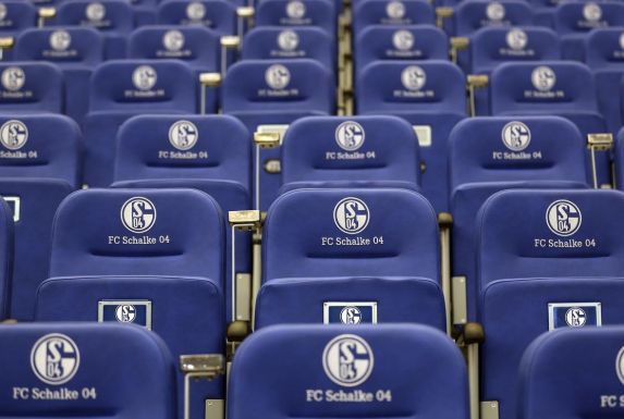 An leere Ränge müssen sich die Fans des FC Schalke 04 wohl vorerst gewöhnen.
