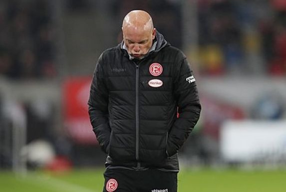Uwe Rösler ist aktuell sehr nachdenklich, was den Bundesliga-Start angeht.