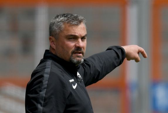 VfL-Trainer Thomas Reis feierte zum Re-Start der 2. Bundesliga einen 3:0-Erfolg.