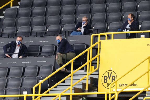 Die Schalke-Bosse stehen mit ihrem Verein vor schweren Zeiten.