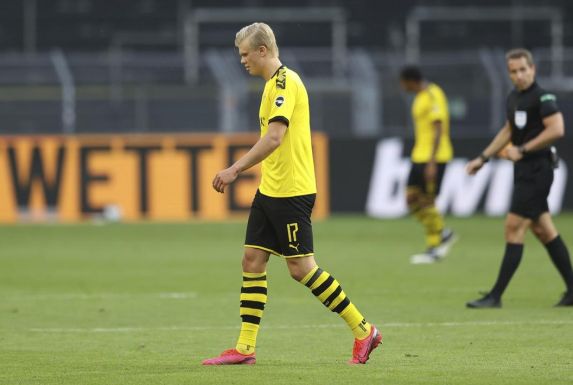 Erling Haaland von Borussia Dortmund musste gegen die Bayern vorzeitig ausgewechselt werden.