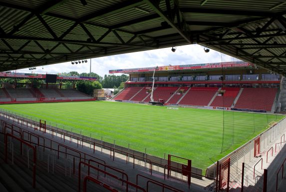 Die Alte Försterei, Stadion des 1. FC Union Berlin.