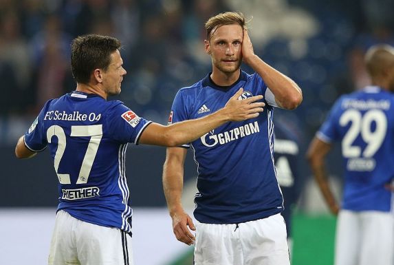 Sascha Riether und Benedikt Höwedes liefen bereits gemeinsam für den FC Schalke 04 auf.