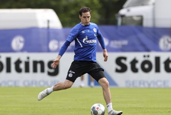 Sebastian Rudy beim Training des FC Schalke 04.