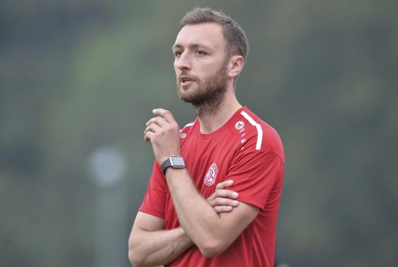 Trainer Damian Apfeld hat die A-Junioren von RWE zum zweiten Mal in die Bundesliga geführt.