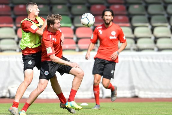 Rot-Weiß Oberhausen bereitet sich fleißig auf die neue Saison vor.
