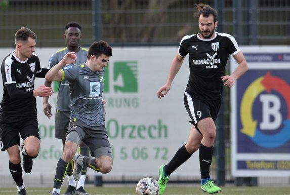 Alexandros Armen (r.) hat beim VfB Homberg unterschrieben.