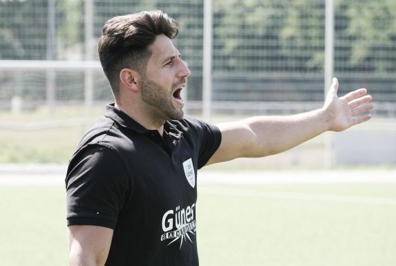 Mustafa Öztürk ist Trainer von SV Genc Osman Duisburg.