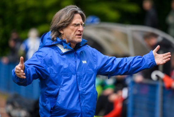 Schalkes U19-Trainer Norbert Elgert.