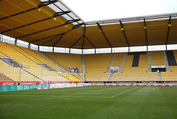 Die Aachener werden gegen den BVB II vor leeren Rängen spielen.