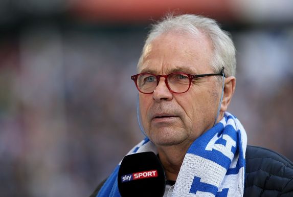 Bernard Dietz wird den Pokal-Knaller zwischen MSV und BVB im TV verfolgen müssen.