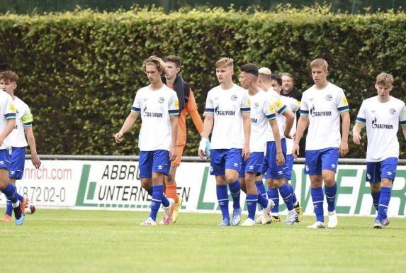 Die U19-Talente des FC Schalke 04 beim Testspiel gegen Victoria Clarholz im August.
