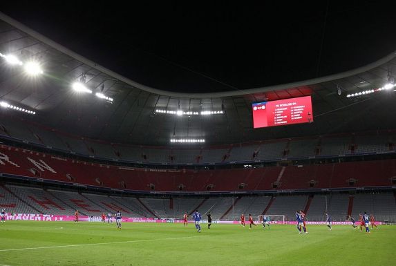 Im Stadion des FC Bayern kam Schalke 04 am Freitagabend unter die Räder.