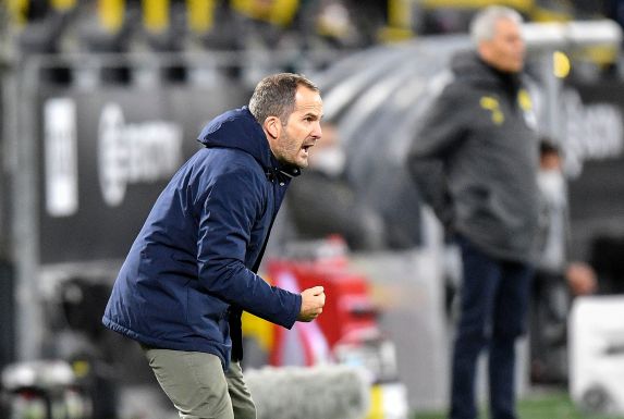 Manuel Baum verlor mit Schalke 04 bei Borussia Dortmund.