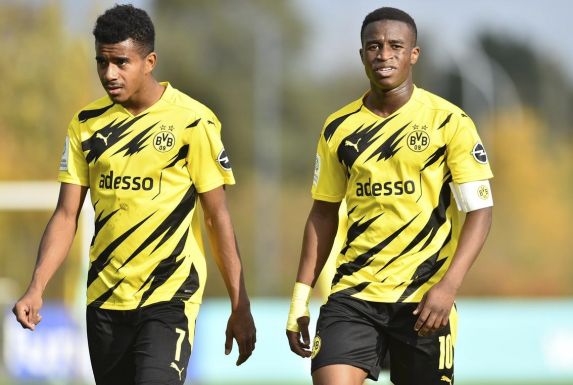 Ansgar Knauff und Youssoufa Moukoko spielen demnächst nicht mehr in der U19 zusammen, sondern bei den Profis.
