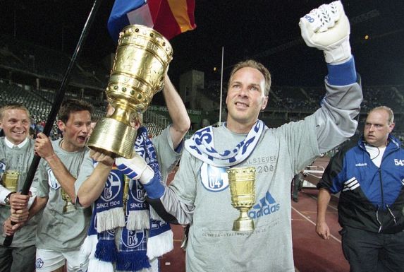 Oliver Reck holte 2001 und 2002 mit dem FC Schalke 04 den DFB-Pokal.